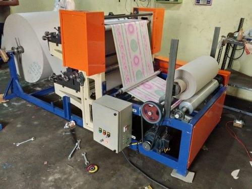 Dining table paper roll making machine