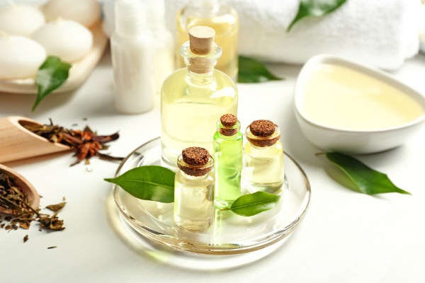 tea tree oil uses in tamil