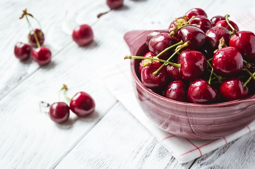 cherry fruit health benefits in tamil