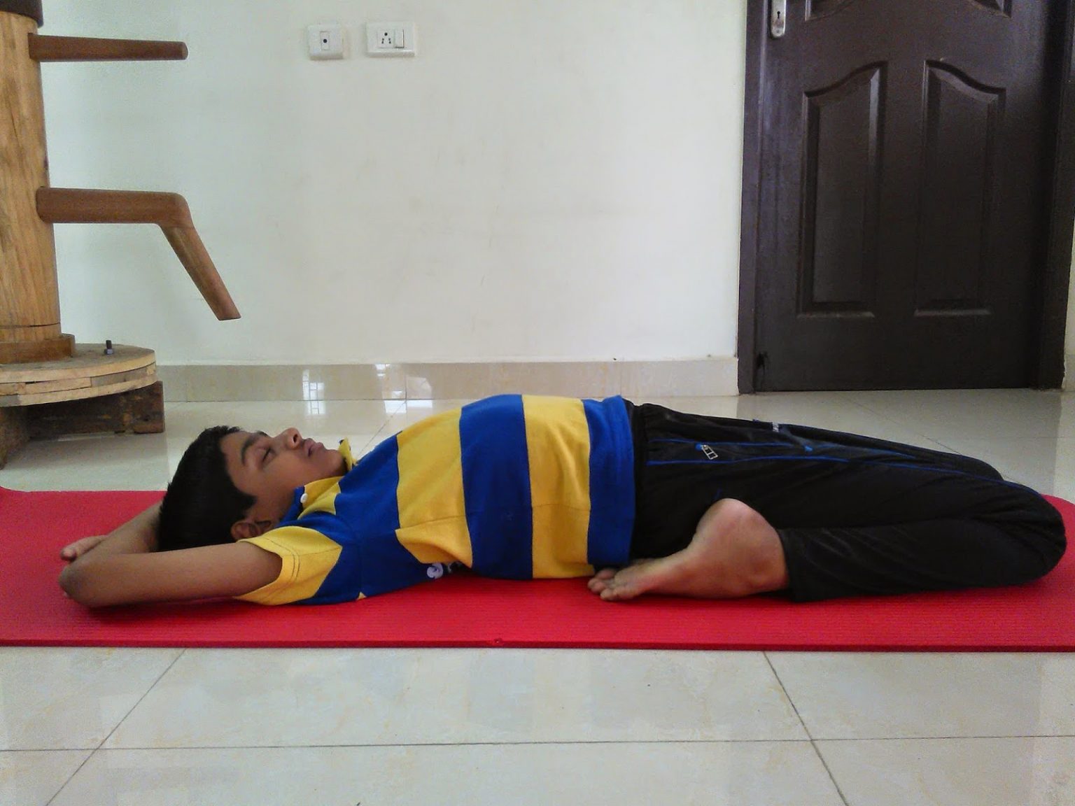 supta vajrasana yoga in tamil