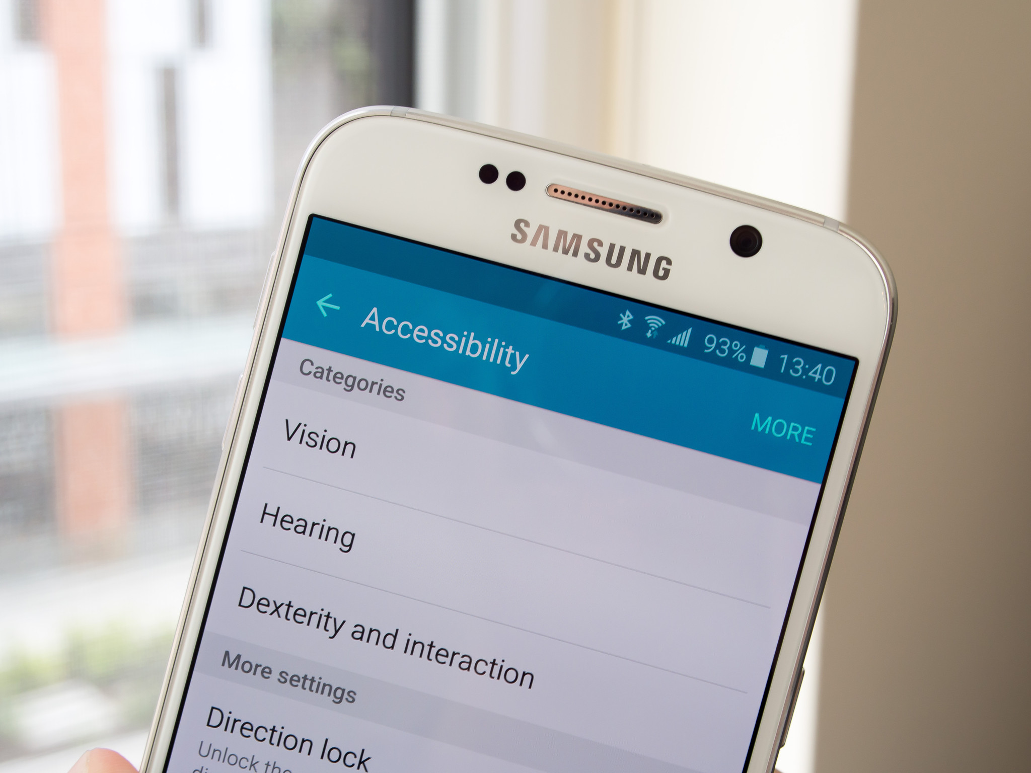 what is accessibility settings vision in tamil 
