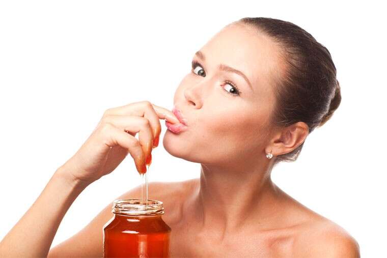 Dry Lips Honey Treatment in Tamil: