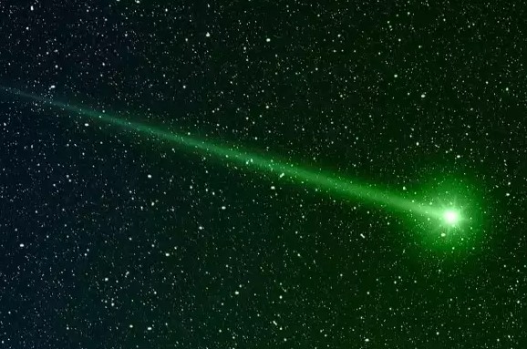 Green Comet has Come to Close to Earth in Tamil