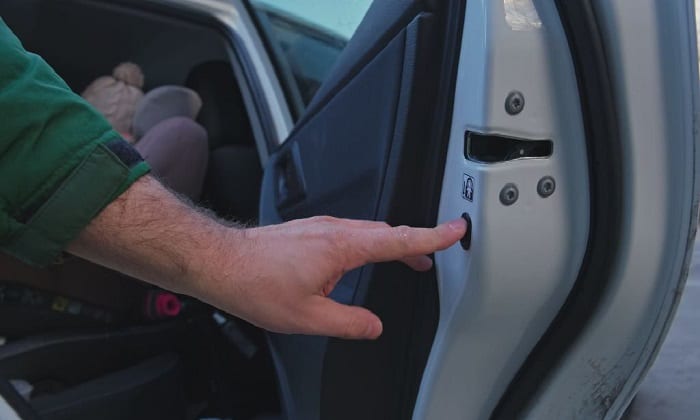 child lock button in car door