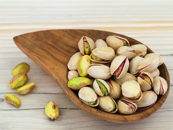 what are the top 5 healthy nuts to eat in tamil 