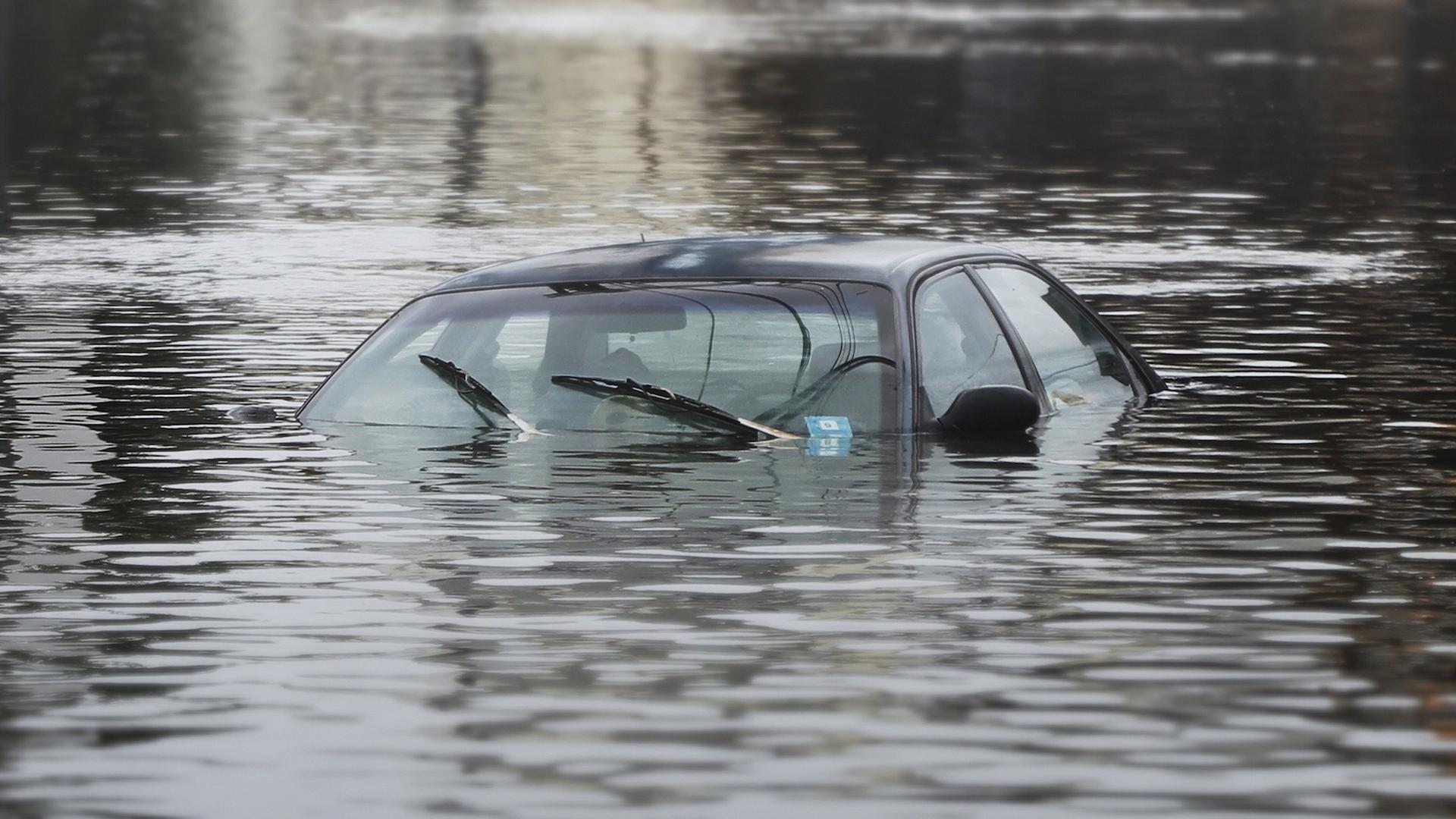 Insurance Benefit for Damaged Cars in Floods