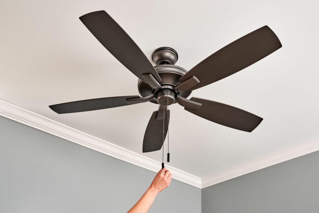 How Far Should a Ceiling Fan be From The Floor in Tamil